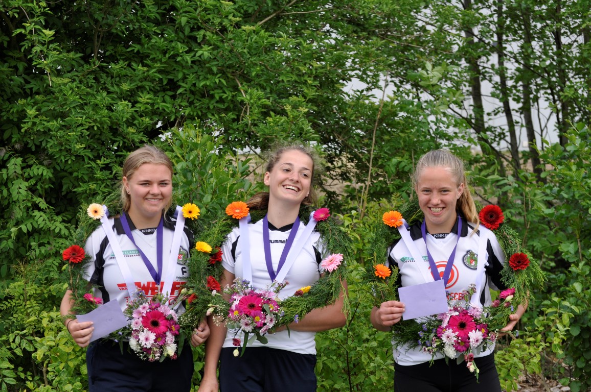 1e prijs Opstappers Meisjes Afdeling